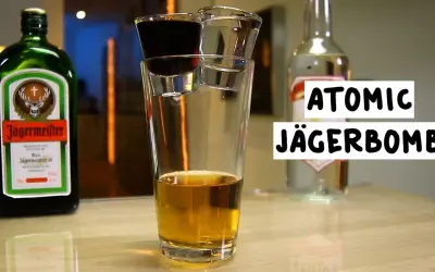 Jak przygotować idealny jager bomb drink i poznać jego efekty