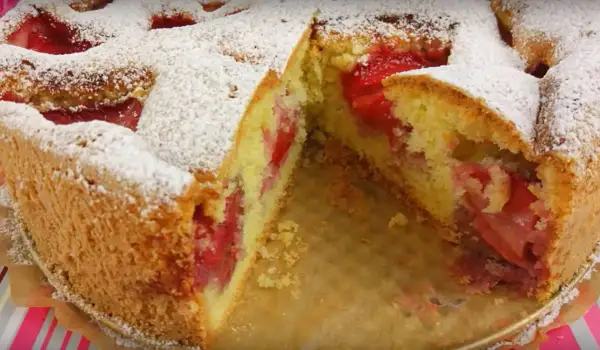 Proste ciasto z sezonowymi owocami. Pyszny domowy deser bez wysiłku
